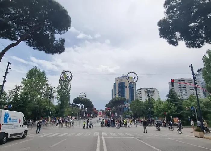 Grand Boulevard Apartmnt Tirana