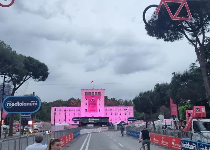 Appartamento Grand Boulevard Apartmnt Tirana