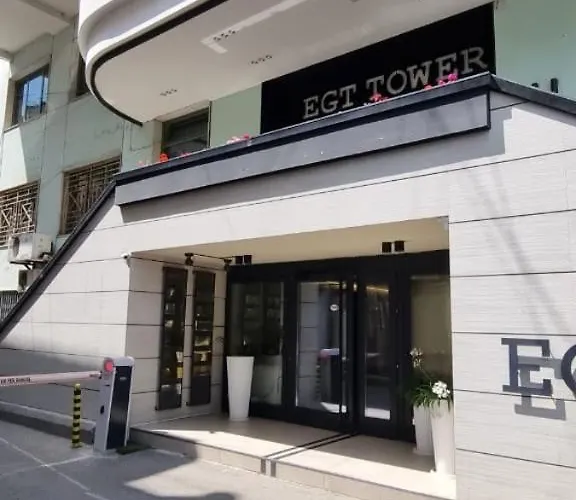 Grand Boulevard Apartmnt *